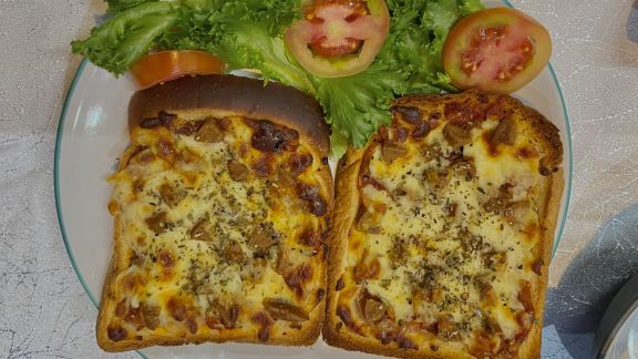 Gampang Banget! Ini Resep Pizza Simple untuk Menu Buka Puasa ala Passionate Homecook Putri Habibie, Cuss Bikin Moms