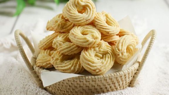 Resep Kue Sagu Keju, Lumer, Manis, Gampang Buatnya, Anti Gagal!