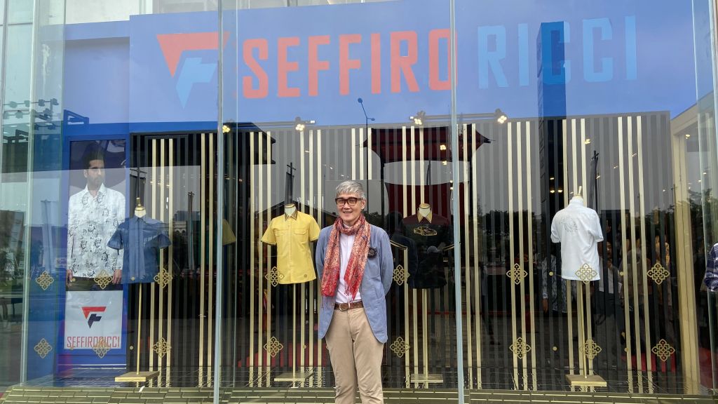 Butik Kemeja Pria SeffiroRicci Hadir di Gading Serpong, Bisa Jadi Pilihan untuk Paksu Nih Moms!