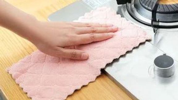 Gak Nyangka! 5 Cara Ampuh Hempas Bau Lap Dapur dan Spons, Bisa Digunakan Lagi Deh, Cuss Praktikan di Rumah Moms