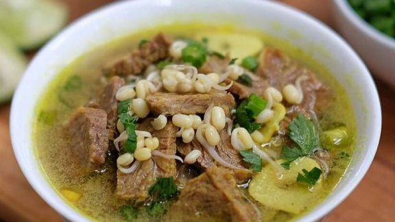 Bosan Makan Santan saat Iduladha? Yuk Bikin Soto Daging Kuah Bening, Bisa Pakai Daging Kurban Lho