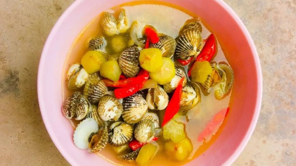 Resep Sup Kerang Belimbing Wuluh, Pedas, Manis, Gurihnya Bikin Nagih, Tiati Bikin Boros Nasi!