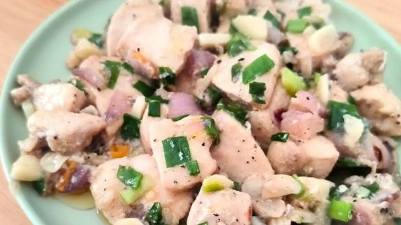 Kreasi Lezat Dada Ayam Tumis Lada Hitam yang Harus Dicoba, Resepnya Simpel Banget Moms!