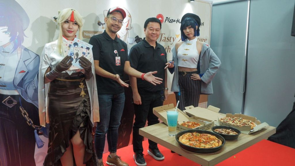 Pepet Para Pecinta Game, Kolaborasi Pizza Hut X Genshin Impact Kini Hadir di 610 Outlet di Indonesia! Cuss Langsung Serbu!
