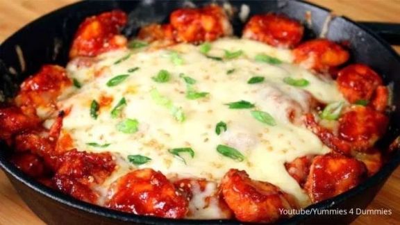 Bisa unuk Ide Makan Siang, Ini Resep Buldak Chicken Mozzarella ala Korea Selatan yang Pedasnya Bikin Lidah Bergoyang! Mudah Banget Lho!