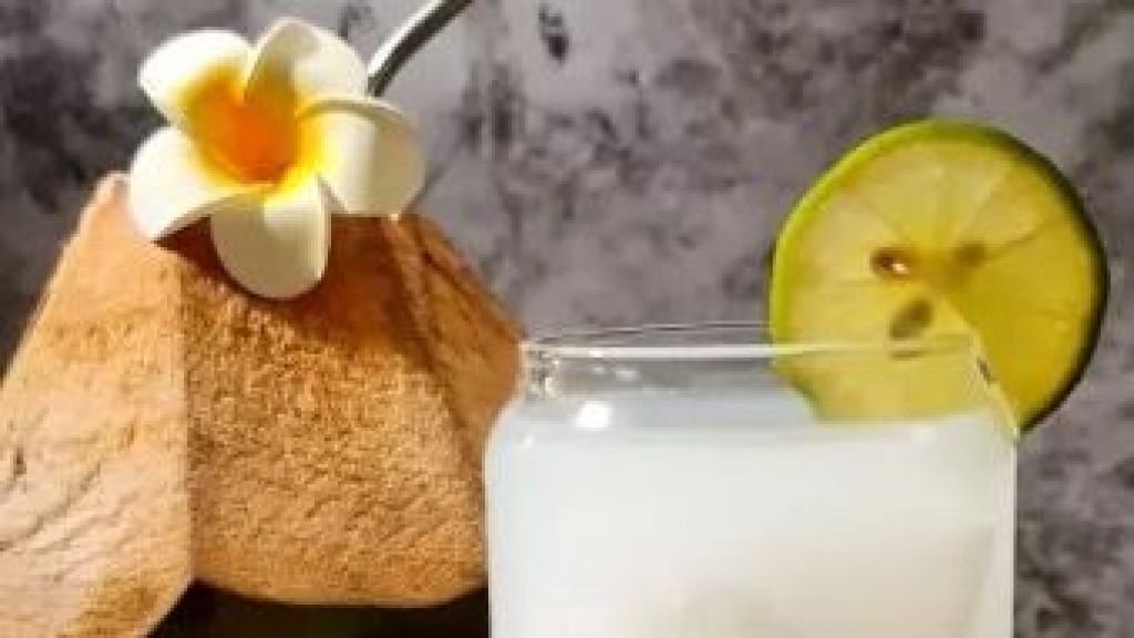 Segerin Hawa Panas dengan Minum Es Bir Bali, Gak Bikin Mabuk Tapi Bikin Tenggorokan Lega, Cusss Simak Resepnya di Sini Moms!