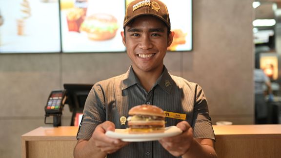 Keren! Jadi Ikon Fast Food di Seluruh Dunia, McDonald’s Jaga Kualitas 'Best Burger' dengan Siapkan 1.500 Sosok Burger Master di Indonesia!