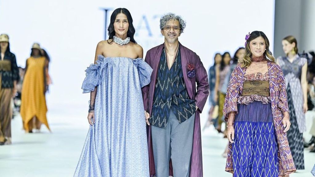 The Magical Fragrance of Confidence Fashion Show, Kolaborasi Didiet Maulana  dan Lux di JFW 2024 Bikin Perempuan Tampil Percaya Diri