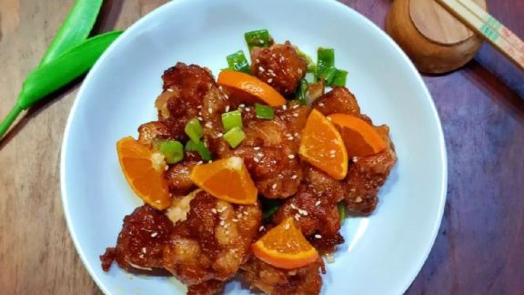 Orange Chicken, Olahan Unik dari Ayam yang Rasanya Nano-nano, Segar, Manis, Asam Jadi Satu!