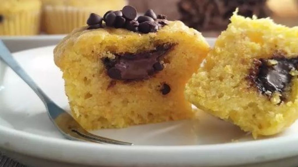 Si Kecil Gak Mau Makan Nasi? Yuk Bekelin Muffin Labu Isi Coklat yang Pasti Bikin Anak Kenyang Saat di Sekolah!