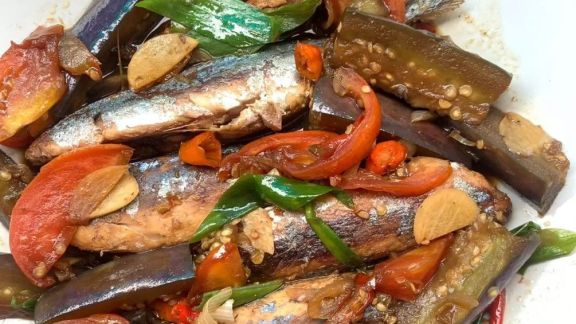 Resep Tumis Tongkol Terong Kecap, Aduk dengan Nasi Hangat Paling Nikmat, Cusss Cobain Moms, Pastinya Enak dan Hemat!