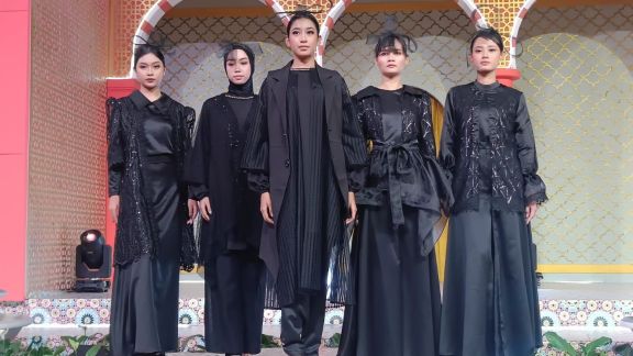 Hebat! Dorong Modest Fashion Berbasis Kultur, Ramadan Runway 2024 Hasilkan Omzet 8,8 Miliar