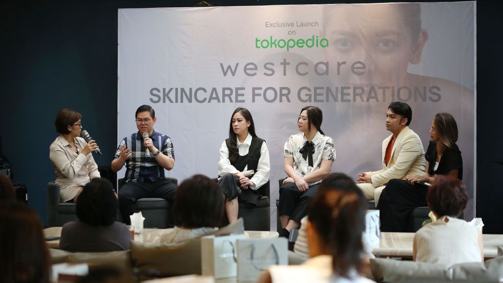 Kulit Makin Kencang, WESTCARE Lahirkan Timeless Beauty Ageless Series yang Jawab Masalah Kulit Segala Usia, Moms Mau Coba?