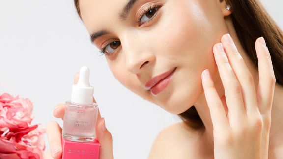 Beauty Punya Kulit Kusam? Ini Lho Rekomendasi Serum yang Bisa Bikin Kulit Kamu Cerah dan Kenyal