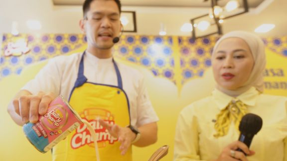 Shanty Denny  dan Chef Jerry Andrean Spill Trik Menghidangkan Menu Manis yang Praktis untuk Berbuka Puasa