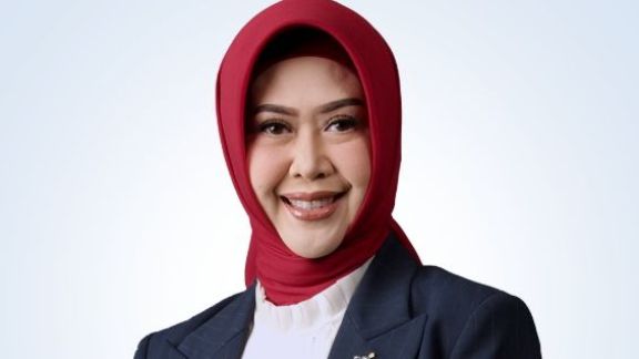 Cerita Tribuana Tunggadewi Menjaga Kepatuhan dan Mengembangkan SDM di BSI