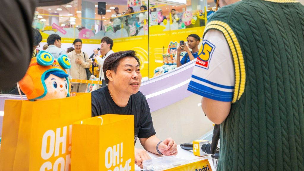 Kolaborasi OH! SOME dengan Seniman Lokal, Kenalkan Owange Boy yang Jadi Fenomena Global!