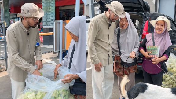 Haru! Semangat Cari Nafkah untuk Keluarga, Perempuan Penjual Ketupat di Pasar Minggu Ini Dapat Hadiah   Kurban