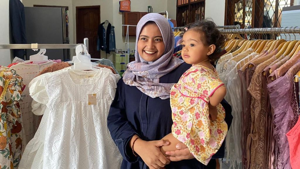 Dari Pekerja Kantoran Jadi Mompreneur, Intip Yuk Kisah Tami yang Sukses Bangun Zada for Kids