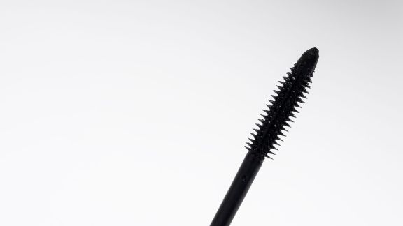 Rekomendasi Maskara Anti Gumpal yang Bisa Bikin 'Mata Langsung Melek', Beauty Tertarik?