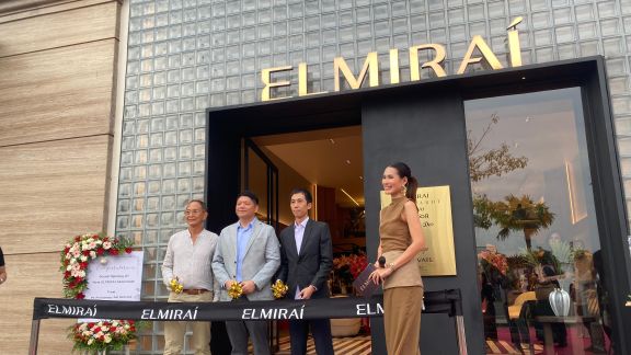 ELMIRAI Resmikan Showroom Perdana di Indonesia Design District, Angkat Karakter Furnitur Lokal, Intip Yuk!