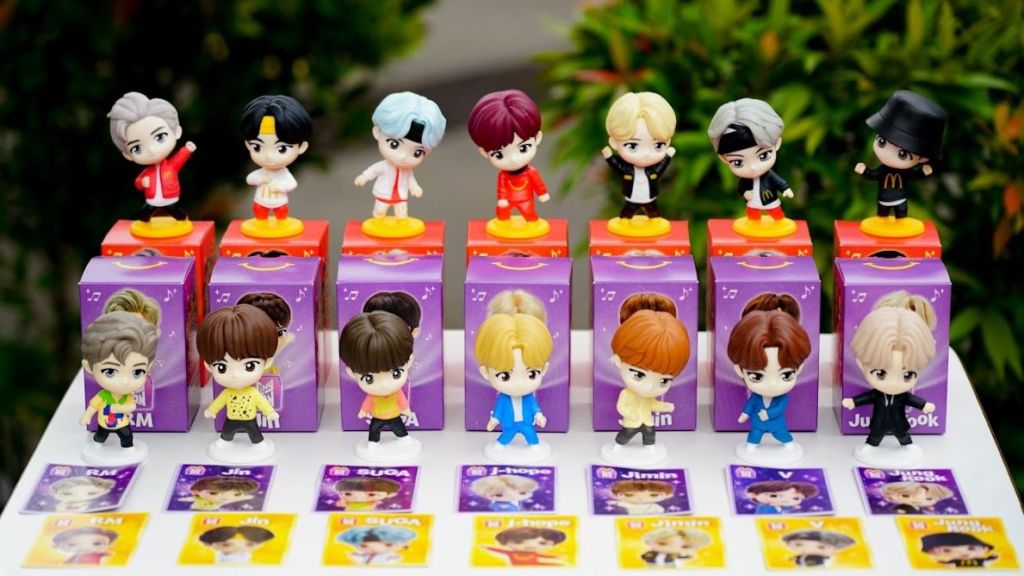 Army Merapat, Intip Yuk Koleksi Figur BTS TinyTAN yang di Happy Meal