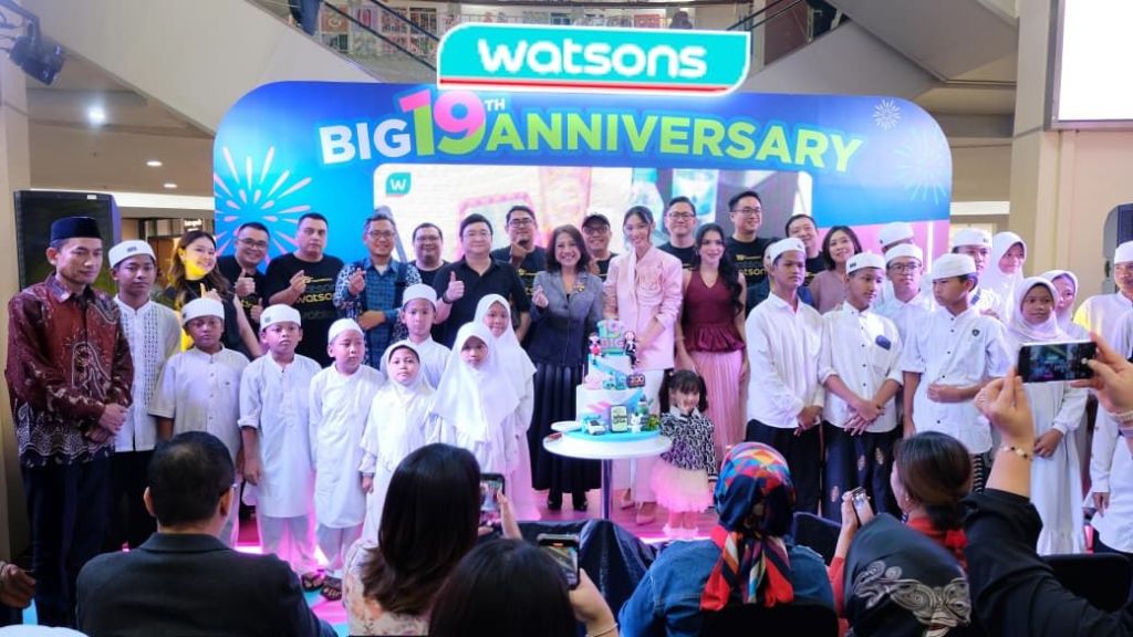Rayakan Ulang Tahun ke-19 Watsons Hadirkan Produk Eksklusif Nih Moms, Kepoin Yuk