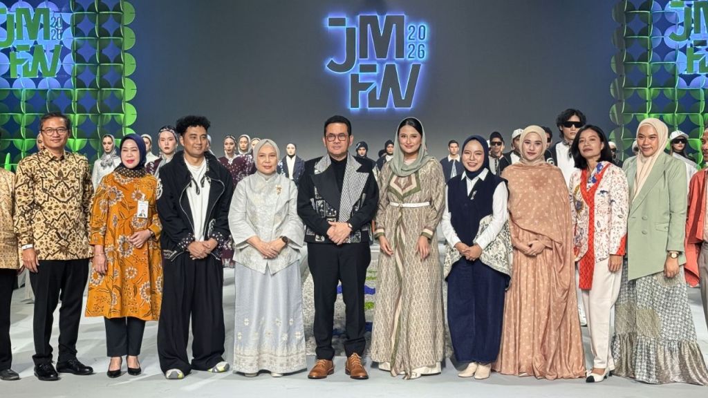 JMFW 2026 Resmi Digelar, Mendag Busan Dorong Modest Fashion Indonesia Berdaya Saing Global