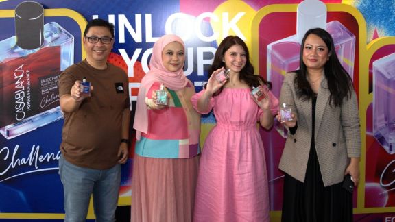 Cassandra Lee Spill Parfum yang Membuatnya Percaya Diri untuk Gaya Hidup Aktif Sebagai Gen Z, Intip Yuk Beauty!