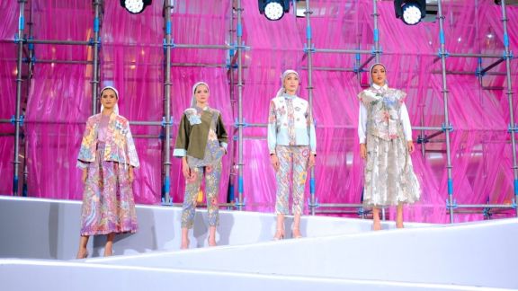 Motif Bunga Kuasai Tren Busana Lebaran Tahun Ini, Intip Yuk Beauty!
