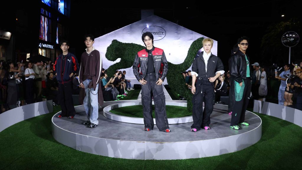 Bukan Sekedar Fashion, Sneaker Kini Jadi Identitas Anak Muda Lho!