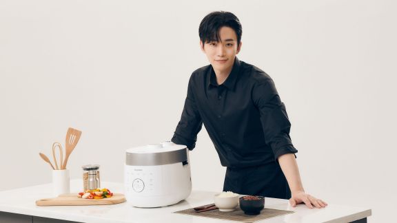Intip Rahasia Hidup Sehat Ala K-Pop Star Lee Jun-ho Ini, Beauty!