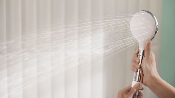 Ritual Self-Care Makin Nyaman dengan Shower Bertekanan Stabil, Ini Alasannya Beauty