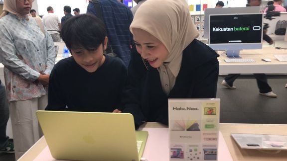 MacBook Neo Hadir di Indonesia, Laptop Colorful dan Nyentrik Makin Jadi Tren!