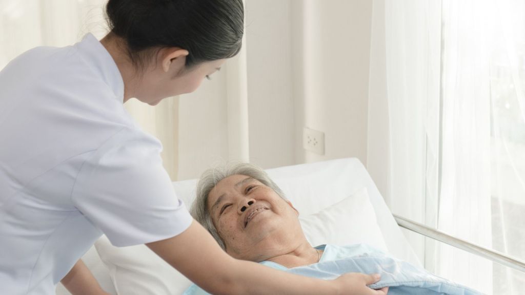 Saat Indonesia Masuki Era Ageing Population, Lansia Makin Butuh Perawatan Tepat