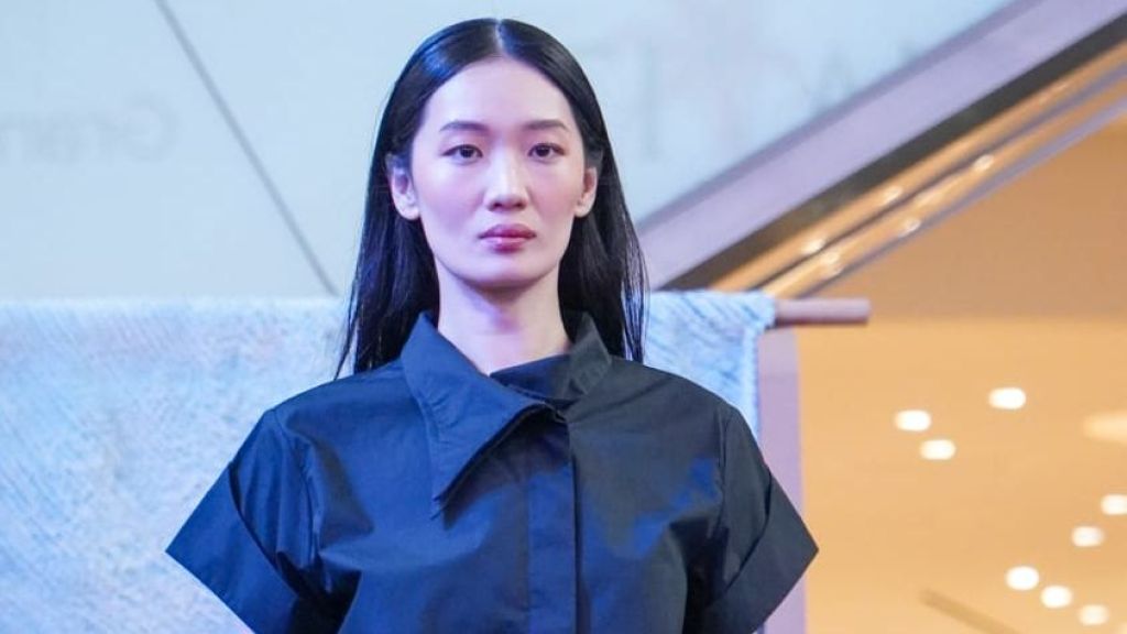 Dari Rumah Gadang hingga Kain Perca, PURANA Bawa Cerita Baru Lewat Fashion
