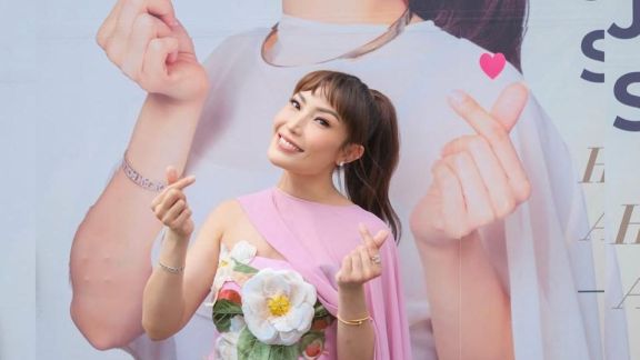 Ayu Dewi Spill Cara Self-care di Tengah Kesibukan sebagai Ibu, Penasaran Gak?