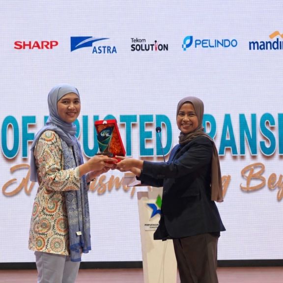 Lewat Gerakan Sosial, Anita Ratna Raih Penghargaan Tokoh Filantropi 2026
