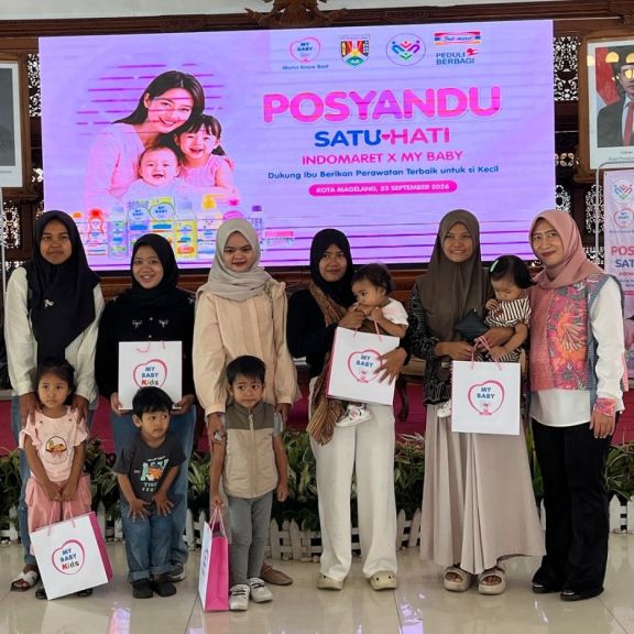 Pijat Bayi Bukan Sekadar Bikin Nyaman, Ini Manfaatnya untuk Si Kecil Moms!